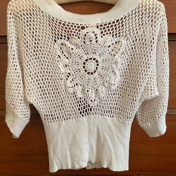 Candies Ivory Crochet Cardigan Junior size L or XS women - Picture 6 of 8